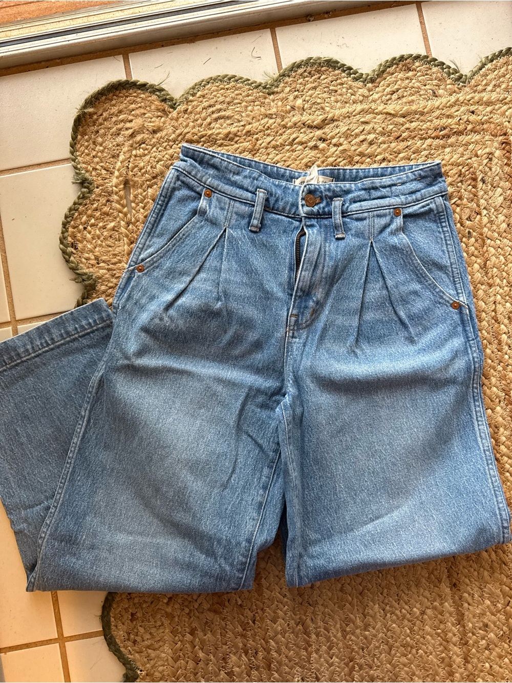 Madewell Light Blue Boyfriend Pleated Jeans